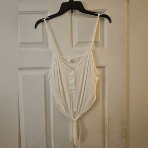 American Threads White Buttoned Camisole M/L